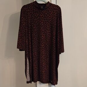 Dressed in LALA Leopard Print Short Sleeve Tee